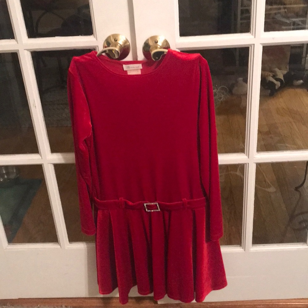 Red dress girls